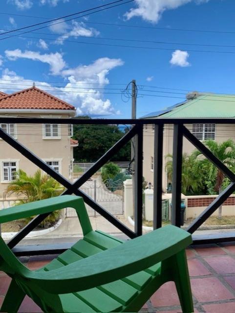 Apartment Kenridge Residences Saint James